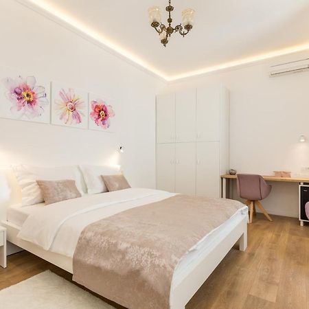 Maniva Old Town Luxury Rooms - Prime Spot By Riva Promenade Split Exteriér fotografie
