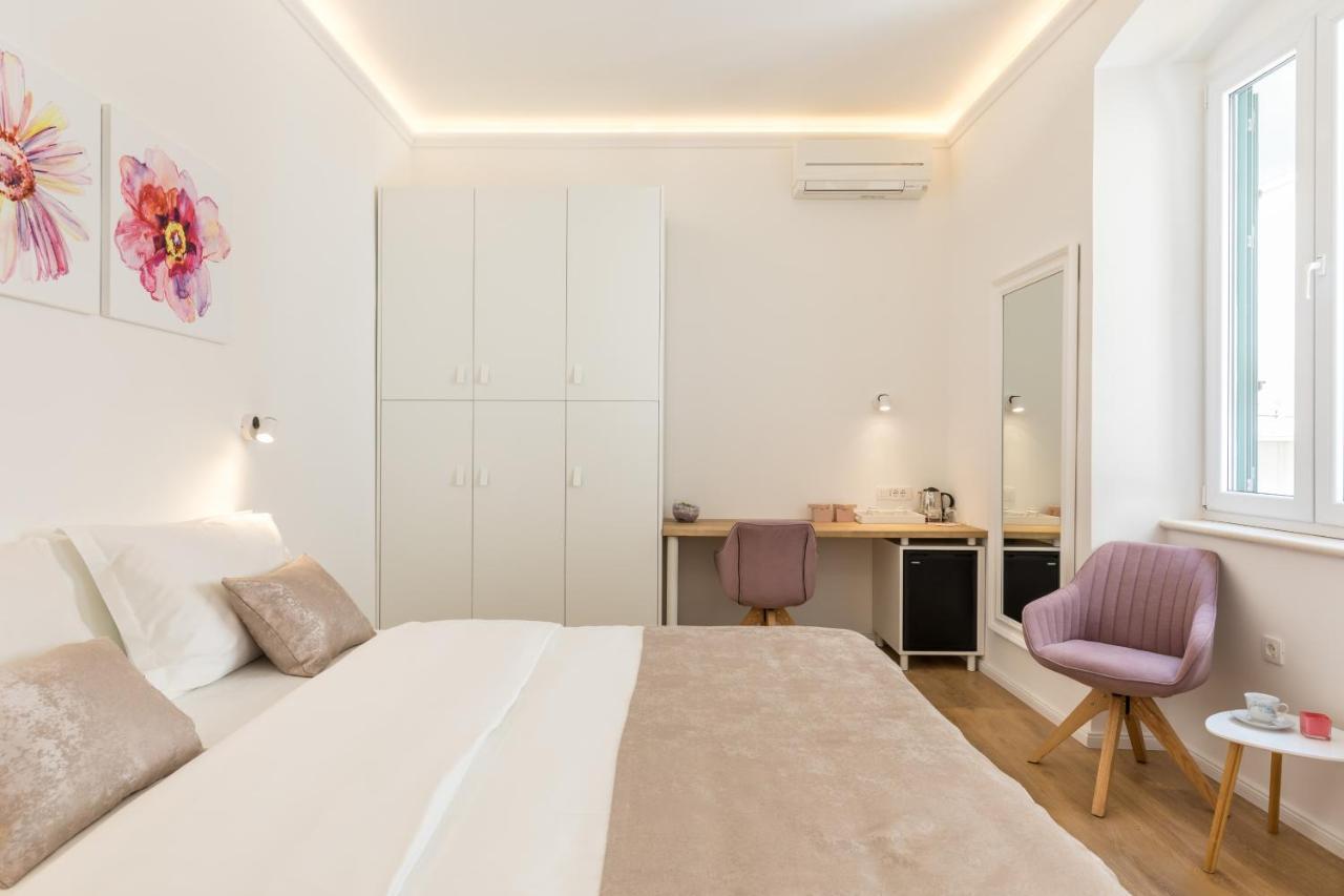 Maniva Old Town Luxury Rooms - Prime Spot By Riva Promenade Split Exteriér fotografie